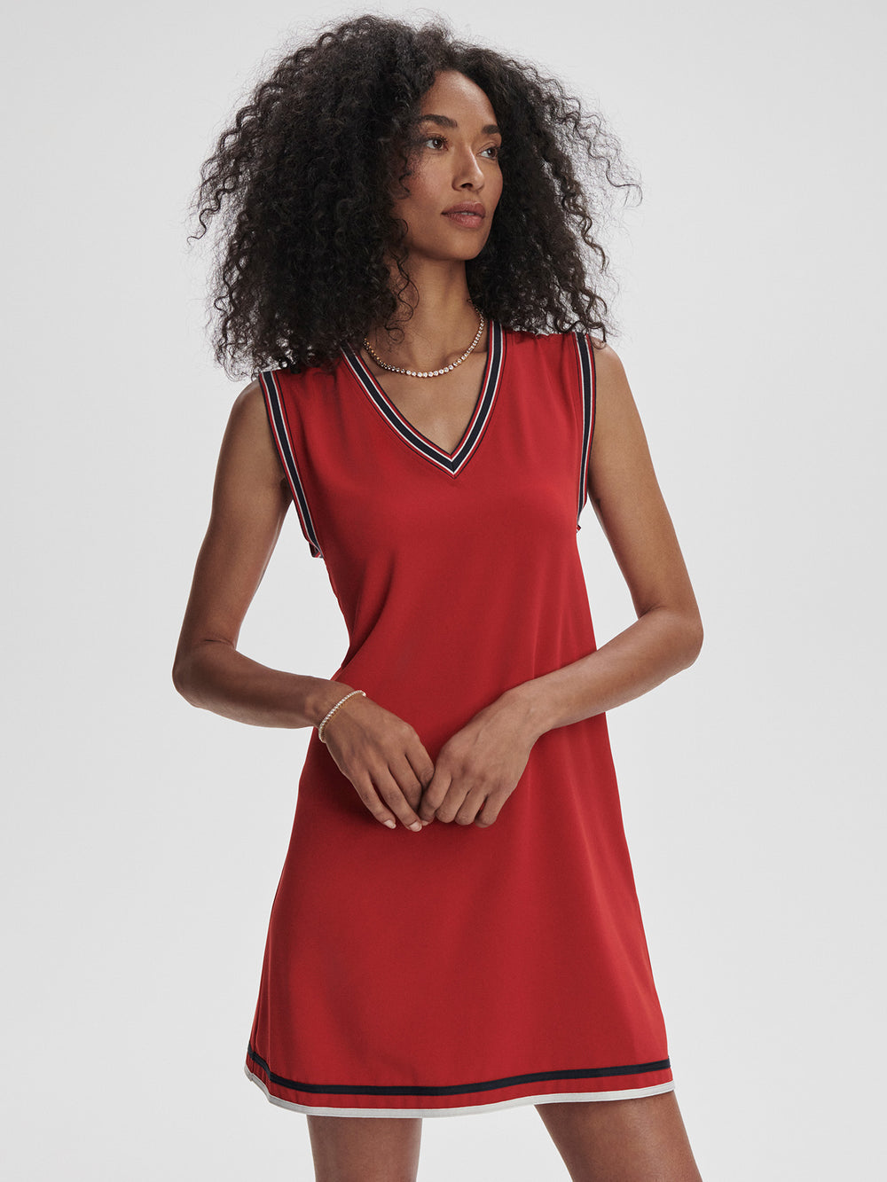 Amanda 2.0 Court Dress 32.5"